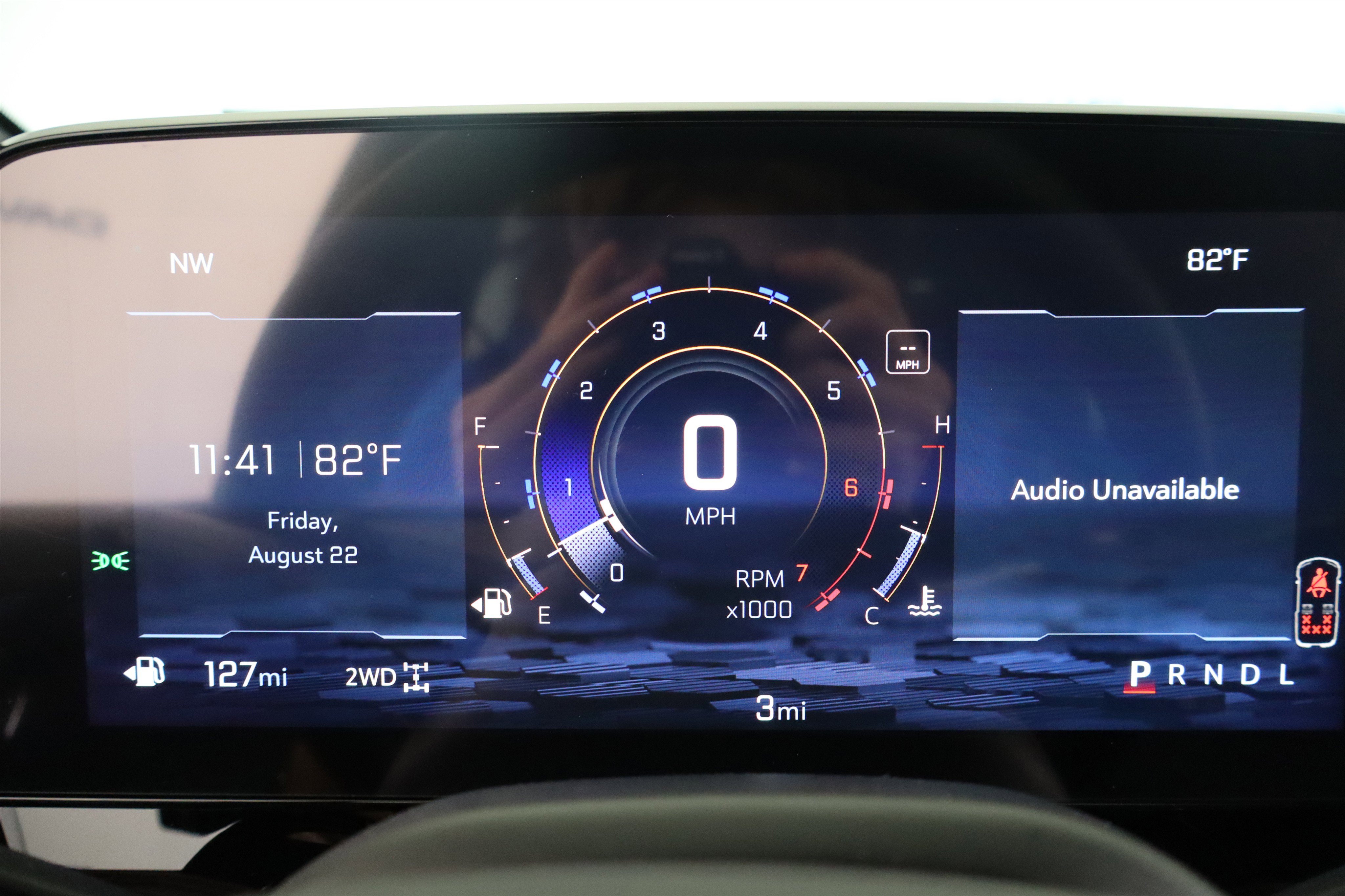 New 2025 Chevrolet Suburban Premier image 18