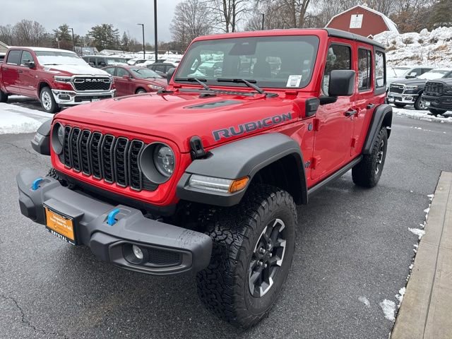Certified 2025 Jeep Wrangler Unlimited Rubicon 4xe w/ Convenience Group AWD/4WD image 3