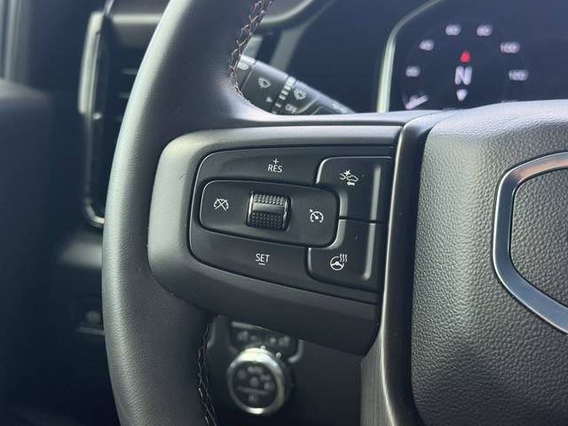 Used 2025 GMC Sierra 2500 AT4 w/ AT4 Premium Plus Package AWD/4WD image 26