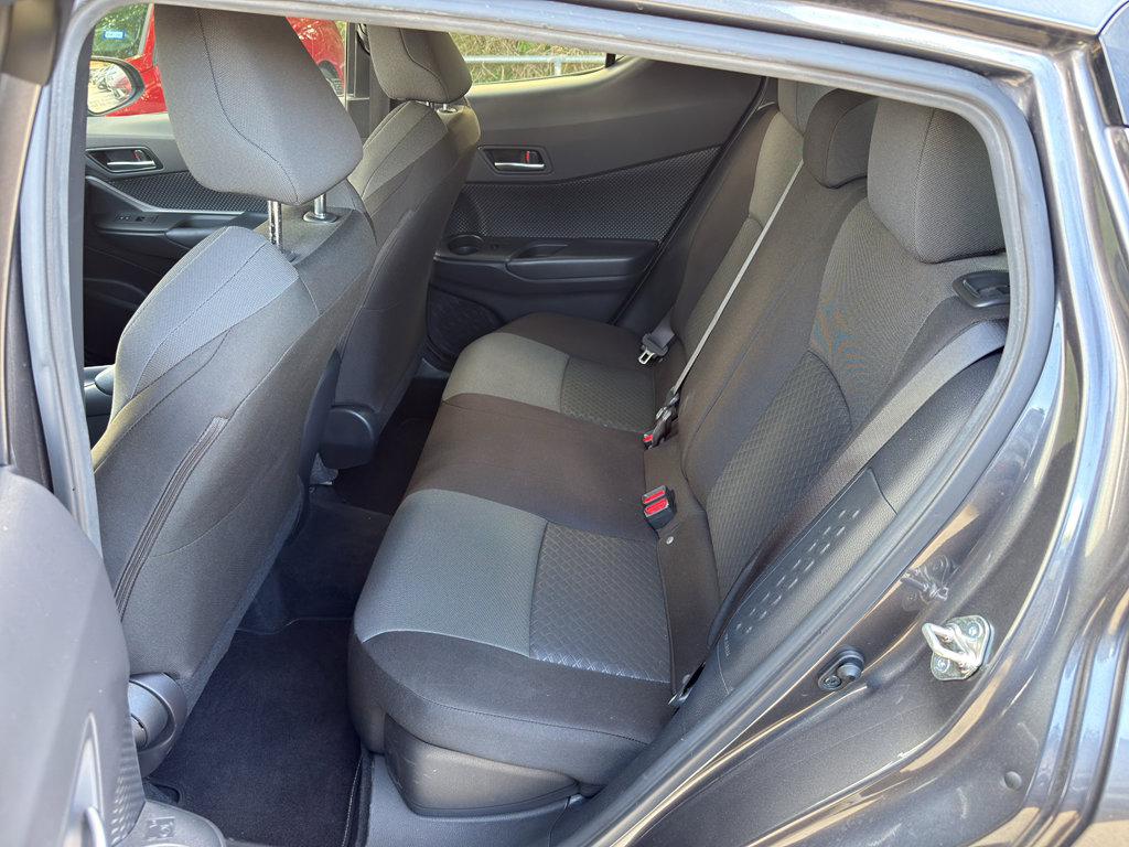 Used 2021 Toyota C-HR LE FWD image 24