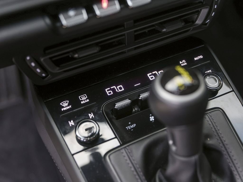 Certified 2022 Porsche 911 GT3 RWD image 32