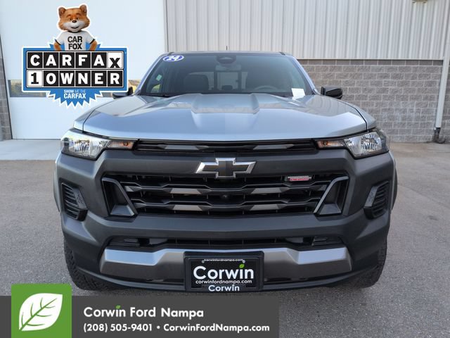 Used 2024 Chevrolet Colorado Trail Boss w/ Technology Package AWD/4WD image 8