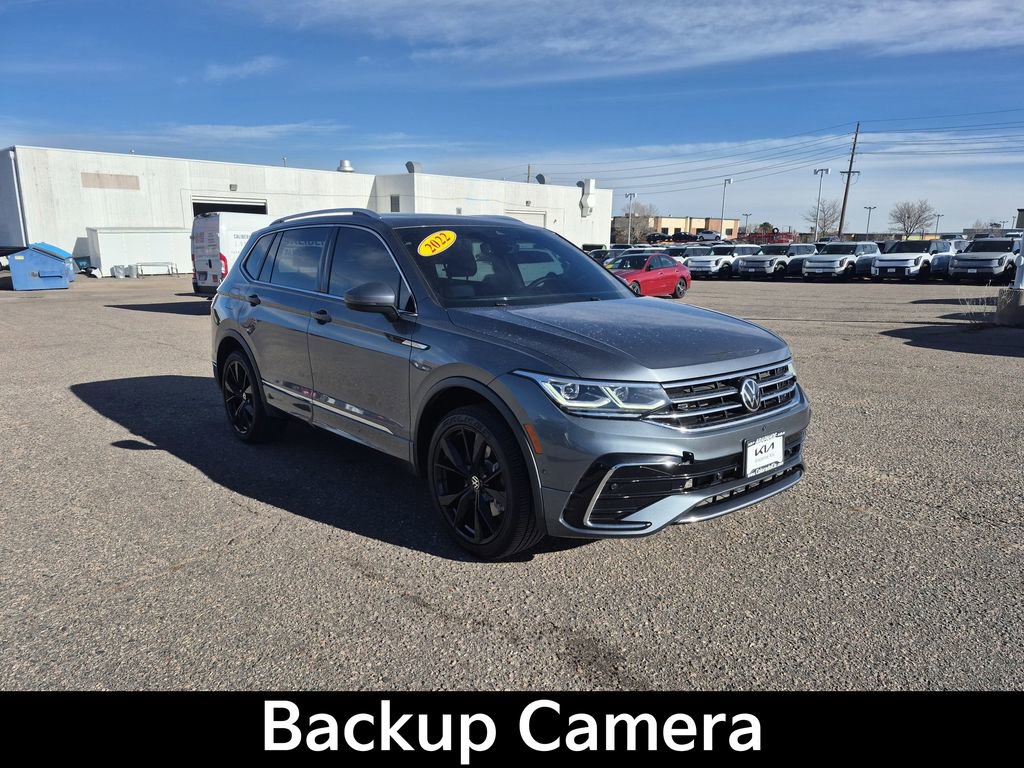 Used 2022 Volkswagen Tiguan SEL R-Line image 2