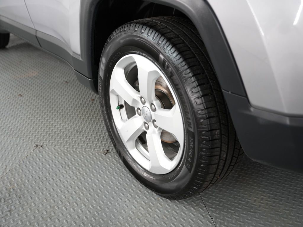 Used 2018 Jeep Compass Latitude w/ Popular Equipment Group image 56