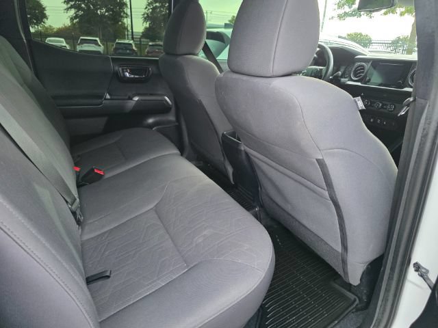 Used 2019 Toyota Tacoma TRD Sport AWD/4WD image 13