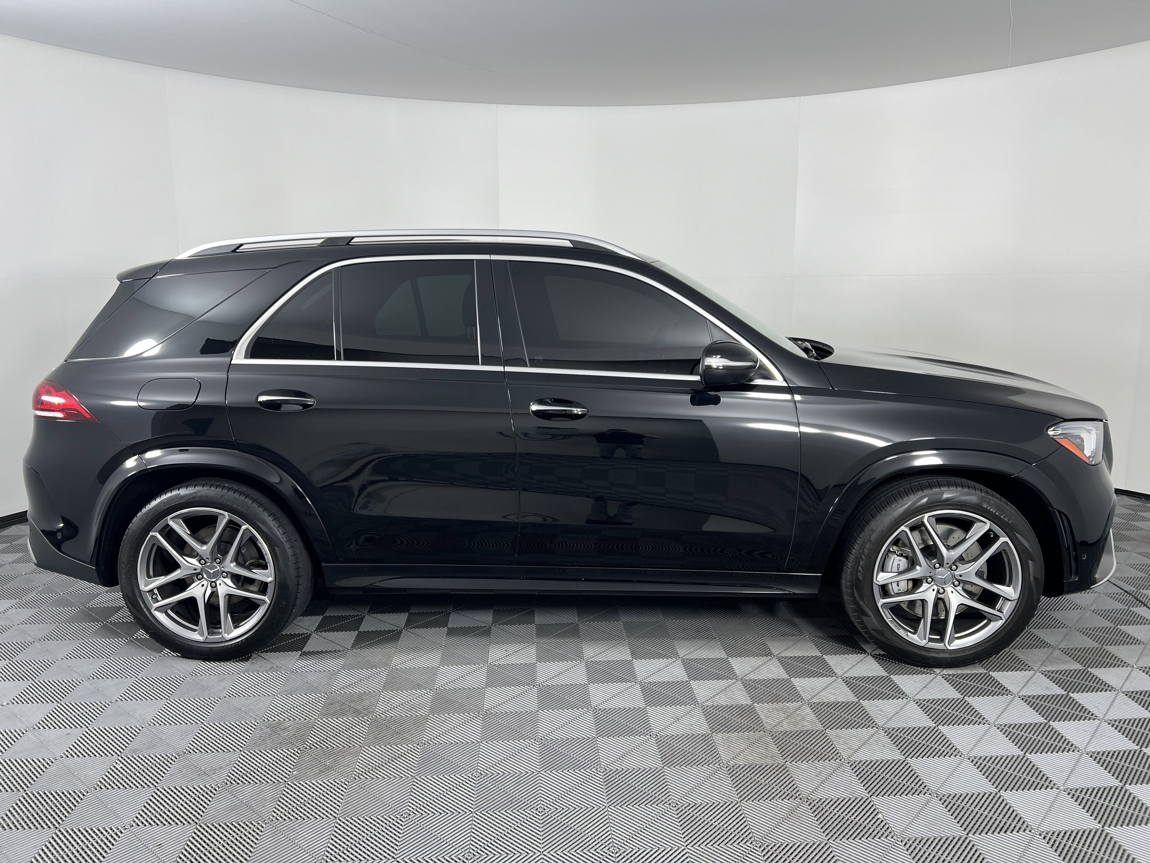 Certified 2021 Mercedes-Benz GLE 53 AMG 4MATIC image 14