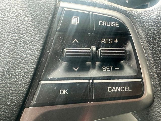 Used 2018 Hyundai Elantra SEL w/ Cargo Package FWD image 9