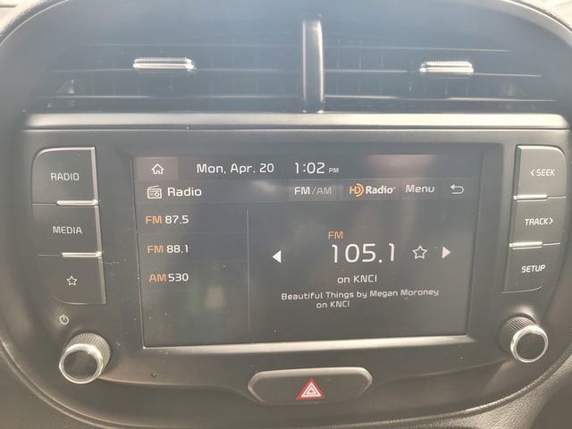 Used 2025 Kia Soul LX w/ LX Technology Package image 22