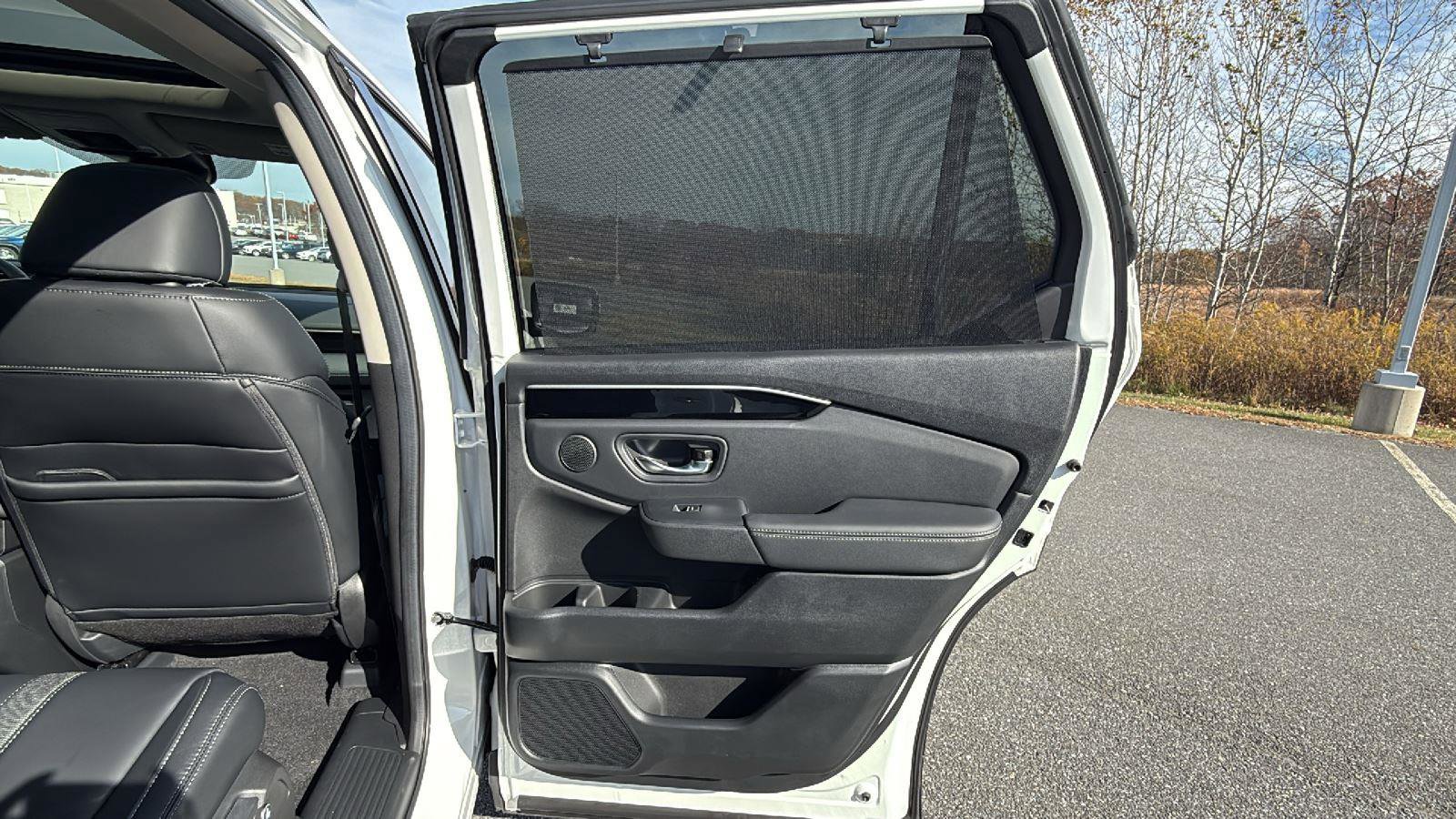 New 2025 Honda Pilot Touring image 20