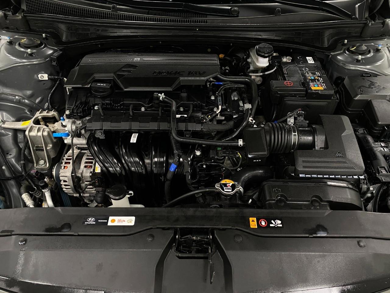 Certified 2025 Hyundai Elantra SEL image 10