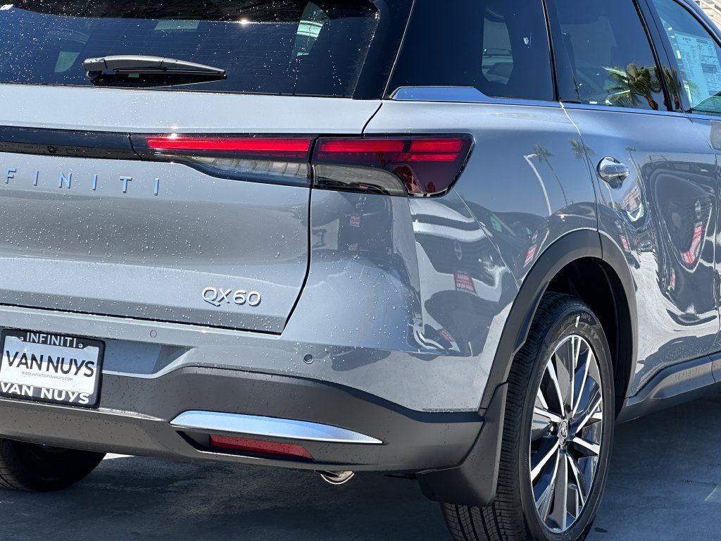 New 2027 INFINITI QX60 Luxe w/ Cargo Package FWD image 8