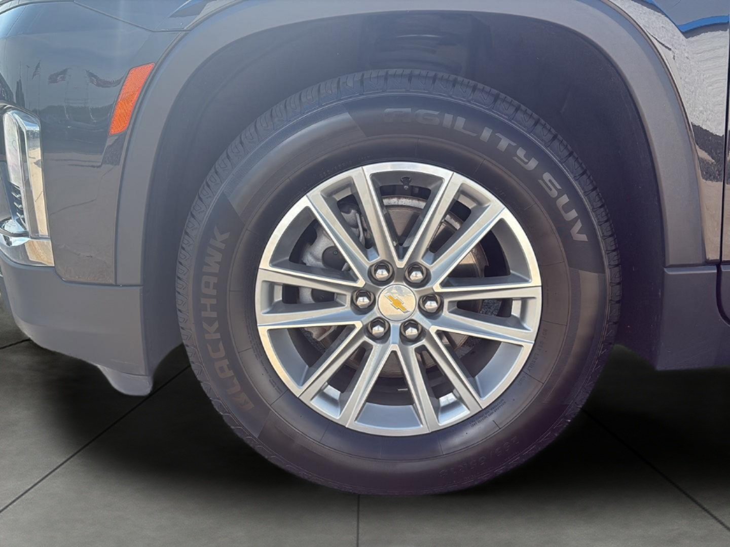 Used 2023 Chevrolet Traverse LT w/ LPO, Floor Liner Package AWD/4WD image 13