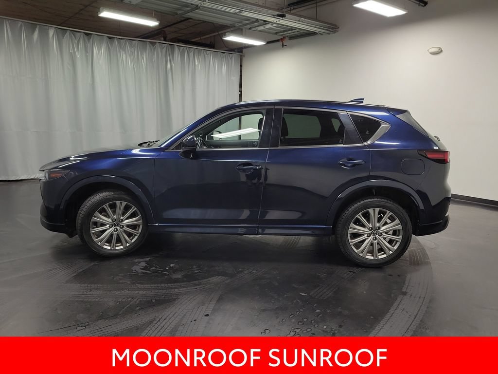 Used 2023 MAZDA CX-5 Signature AWD/4WD image 5