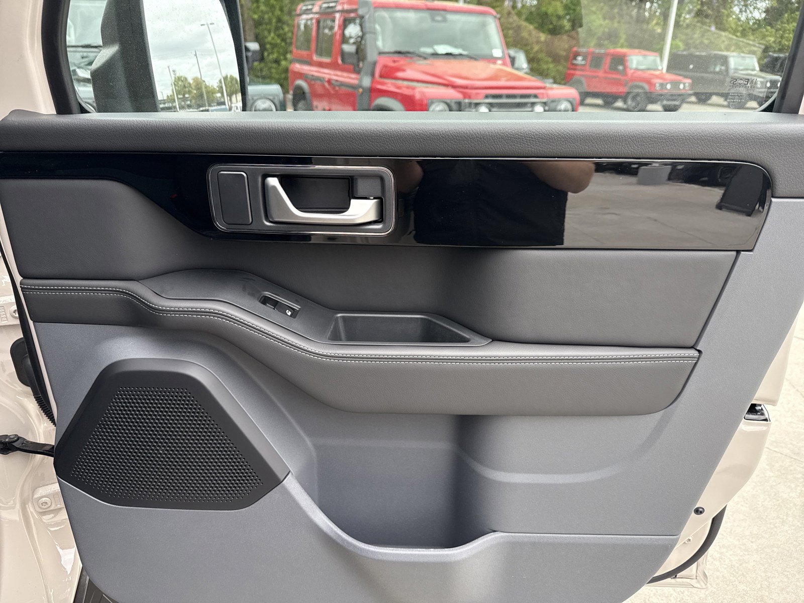 New 2026 INEOS Grenadier Station Wagon AWD/4WD image 33