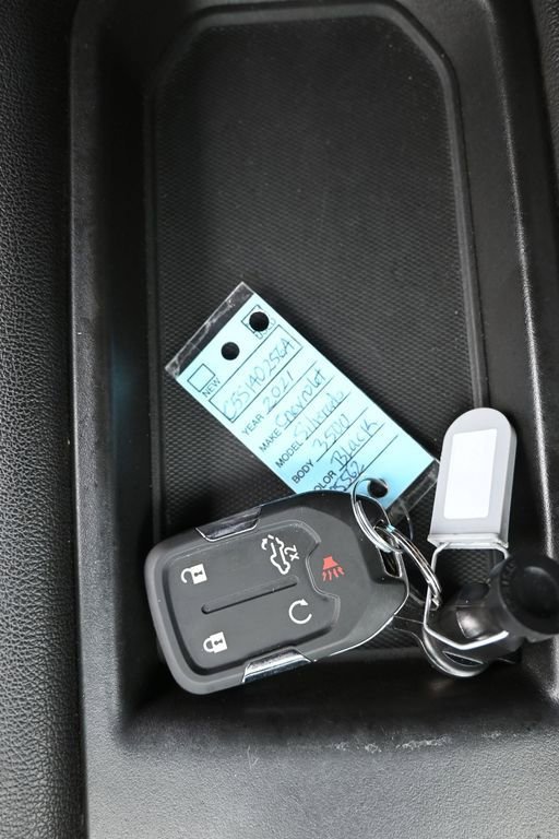 Used 2021 Chevrolet Silverado 3500 LTZ w/ Gooseneck/5TH Wheel Package image 20