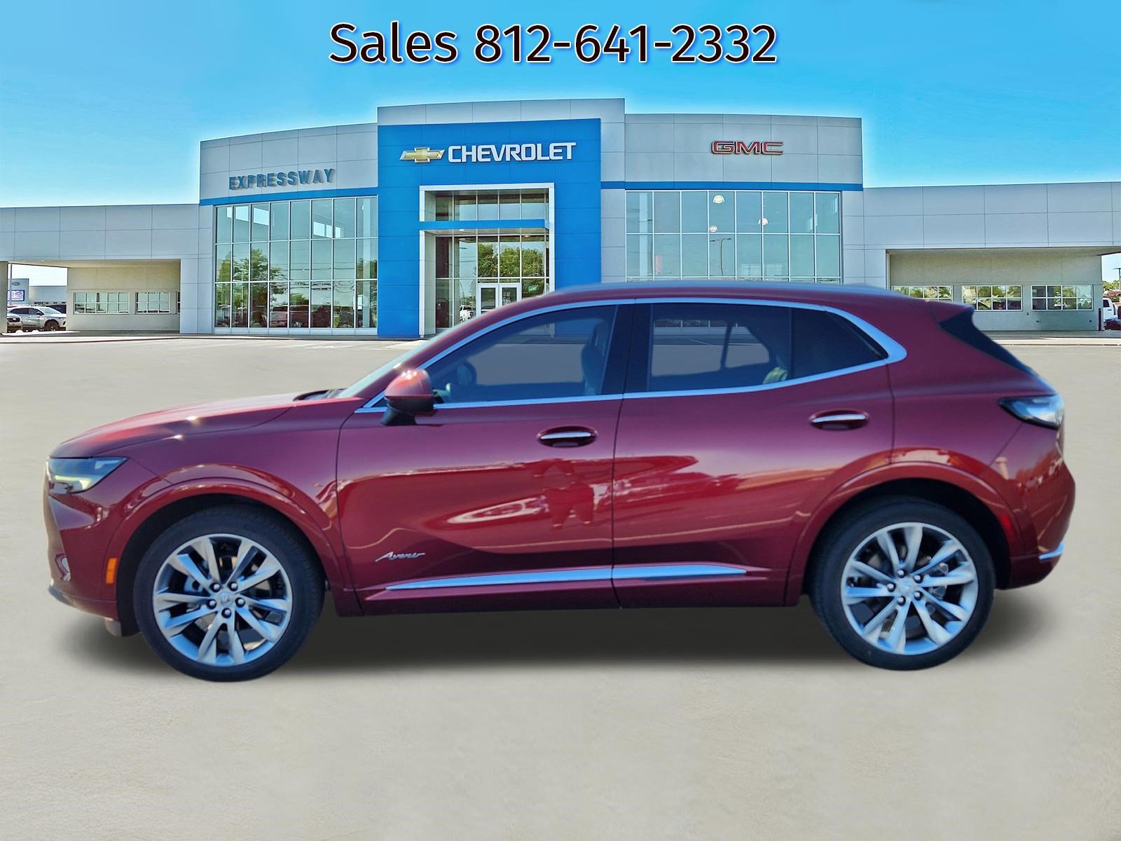 Used 2022 Buick Envision Avenir w/ Technology Package II image 4