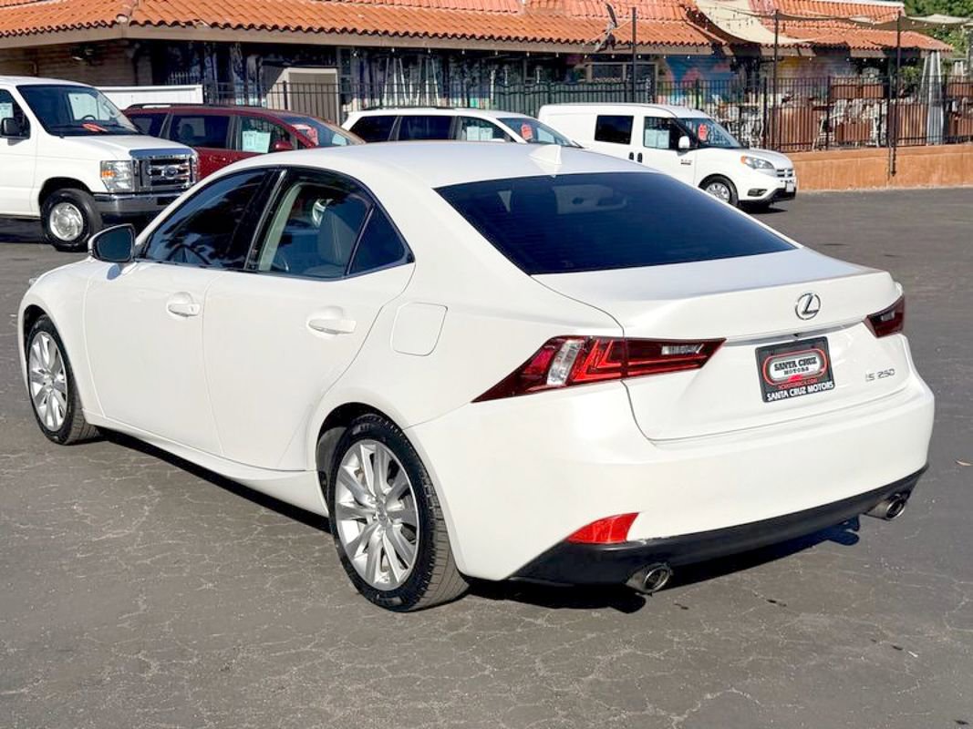 Used 2015 Lexus IS 250 image 3