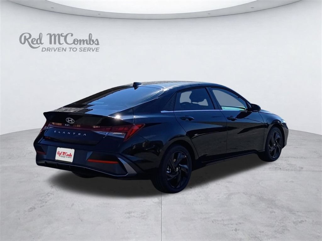 New 2026 Hyundai Elantra SEL Sport Premium FWD image 5