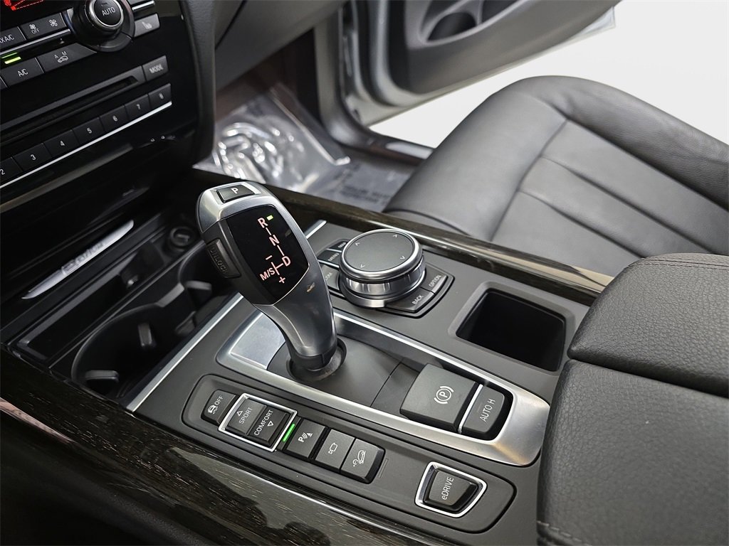 Used 2017 BMW X5 xDrive40e image 28