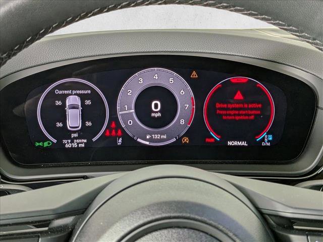 Certified 2025 Porsche Cayenne image 16