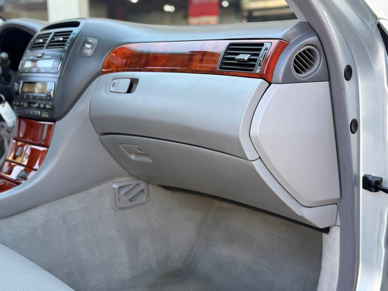 Used 2003 Lexus LS 430 RWD image 71