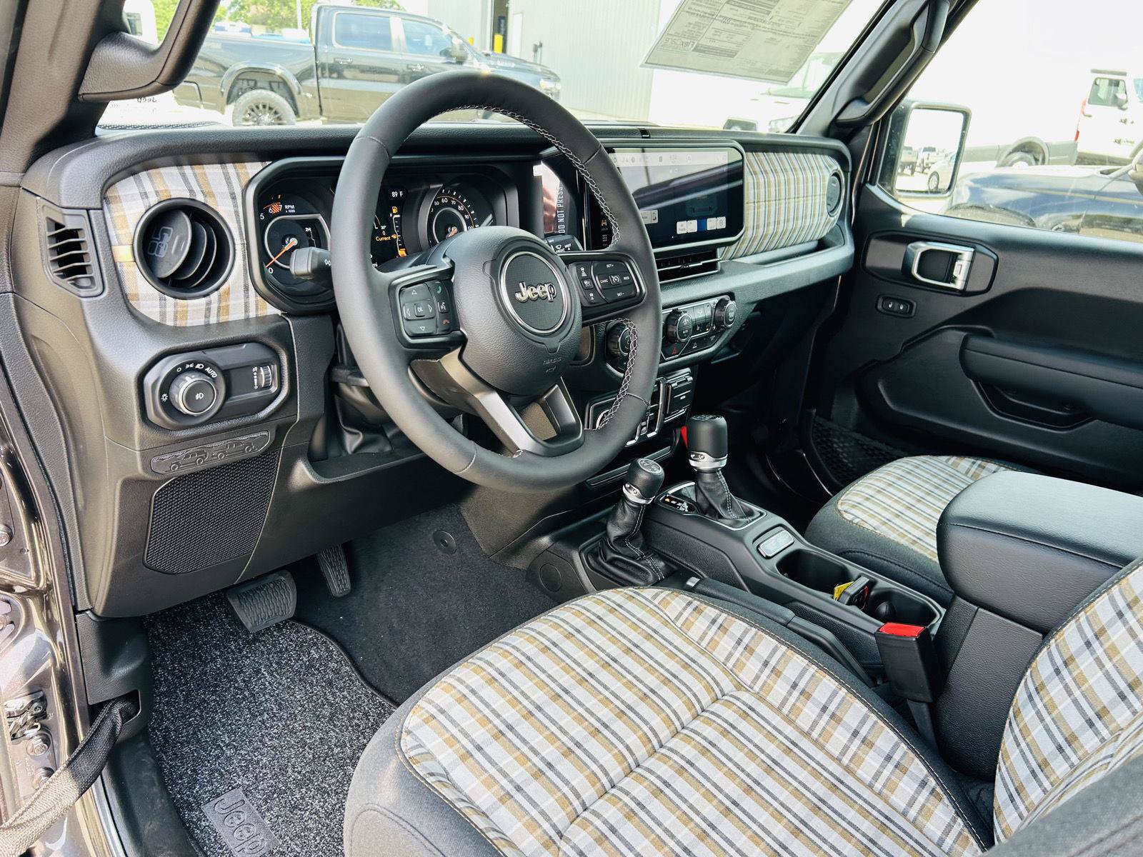New 2026 Jeep Wrangler Unlimited Sport AWD/4WD image 12