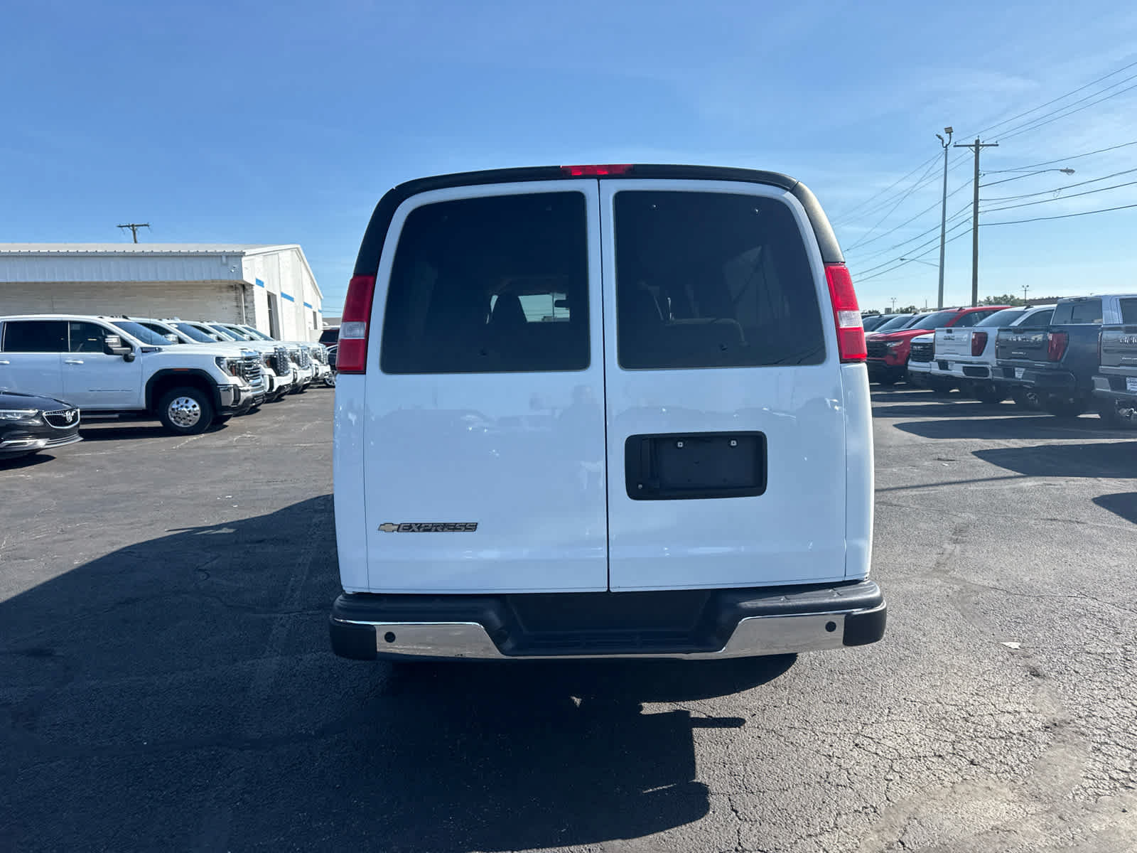 Certified 2024 Chevrolet Express 3500 LT w/ LT Preferred Equipment Group RWD image 4