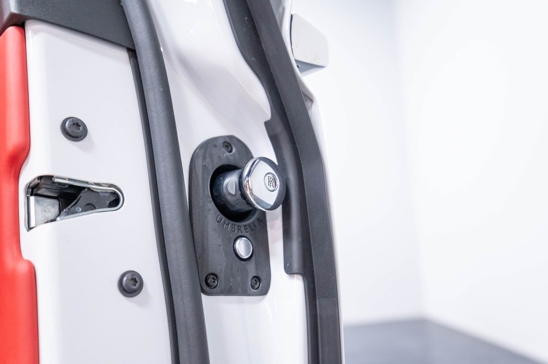 Used 2019 Rolls-Royce Phantom Sedan RWD image 25