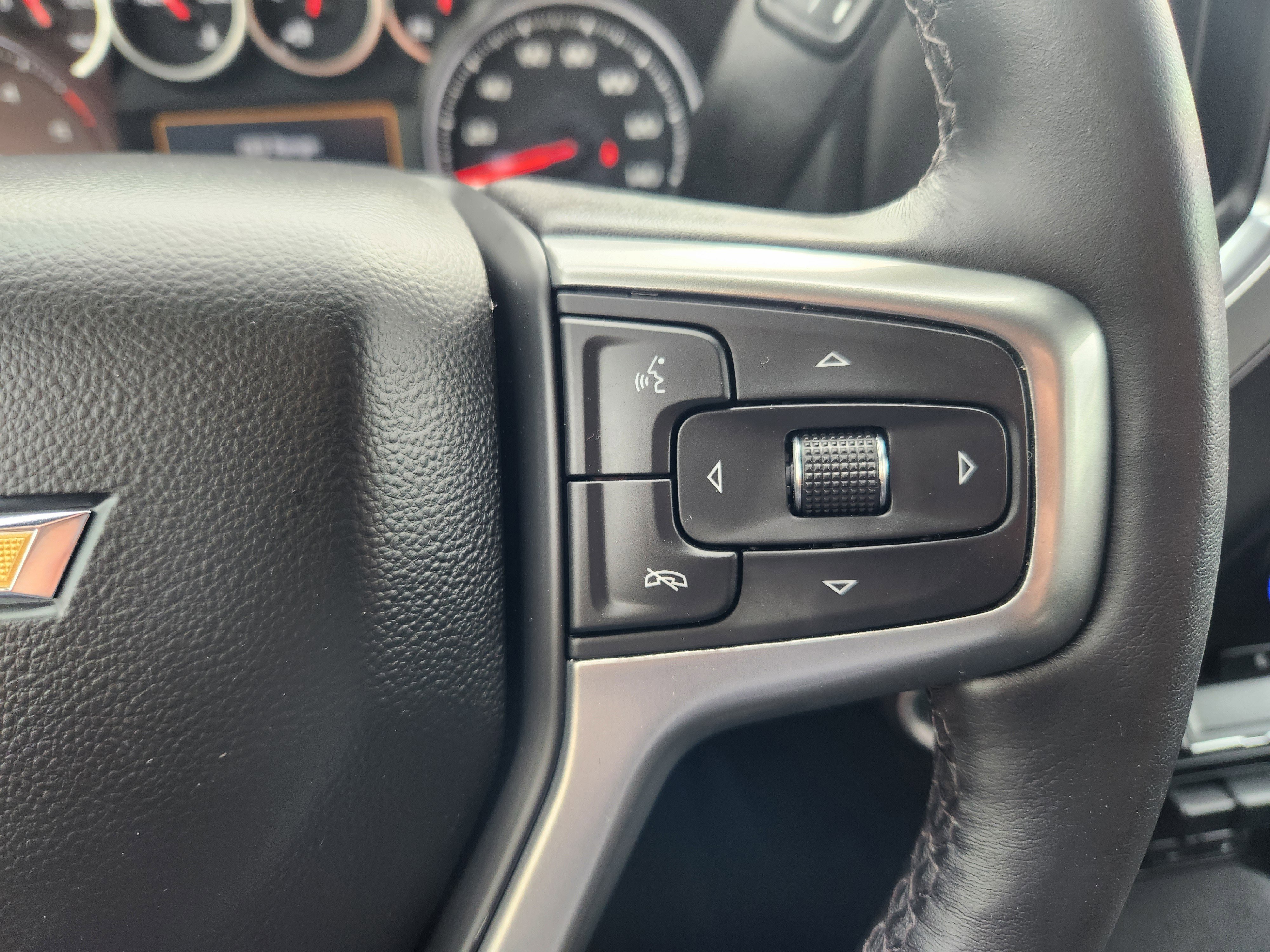 Used 2022 Chevrolet Silverado 3500 LT w/ Convenience Package image 19