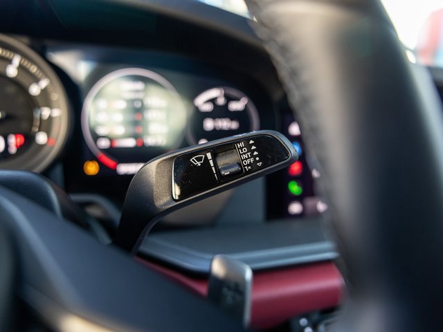 Used 2022 Porsche 911 Carrera S image 33