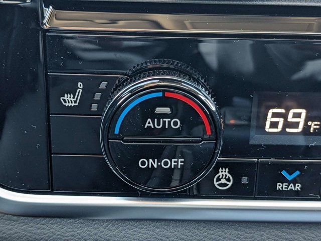 New 2025 Nissan Rogue Platinum w/ Platinum Premium Package image 35