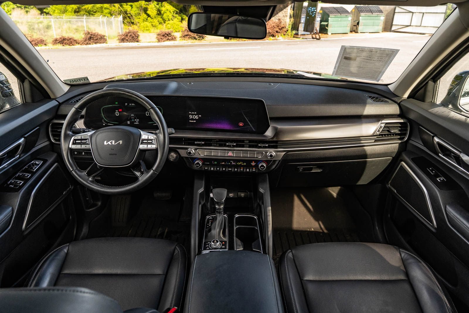 Used 2023 Kia Telluride LX AWD/4WD image 22