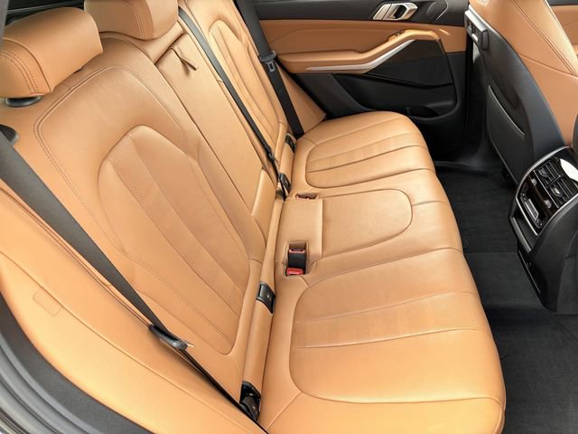 Used 2022 BMW X5 xDrive45e w/ Climate Comfort Package AWD/4WD image 21