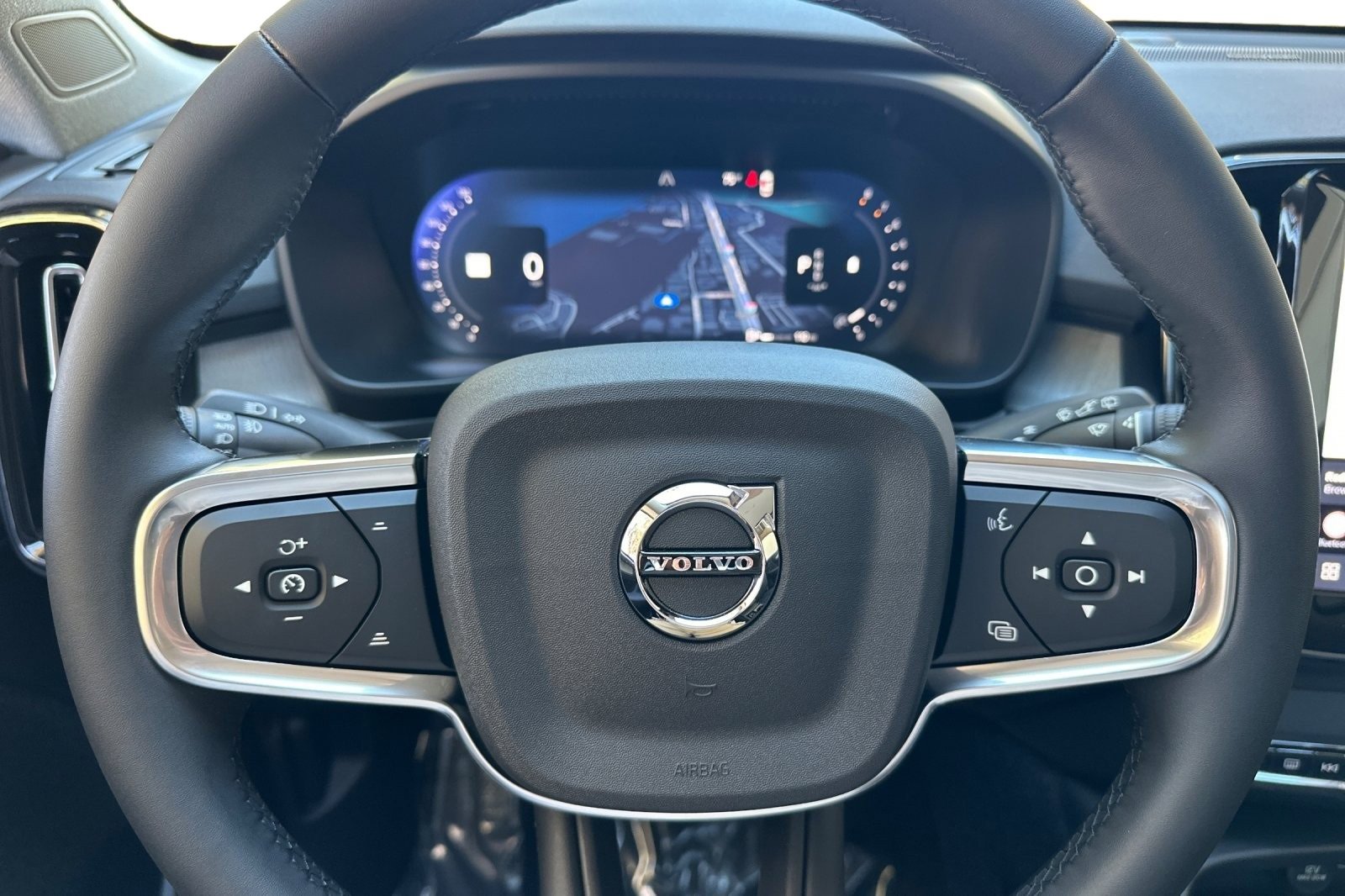 New 2026 Volvo XC40 B5 Ultra w/ Climate Package image 26