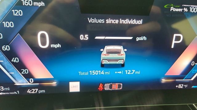 Used 2025 BMW X2 xDrive28i image 38