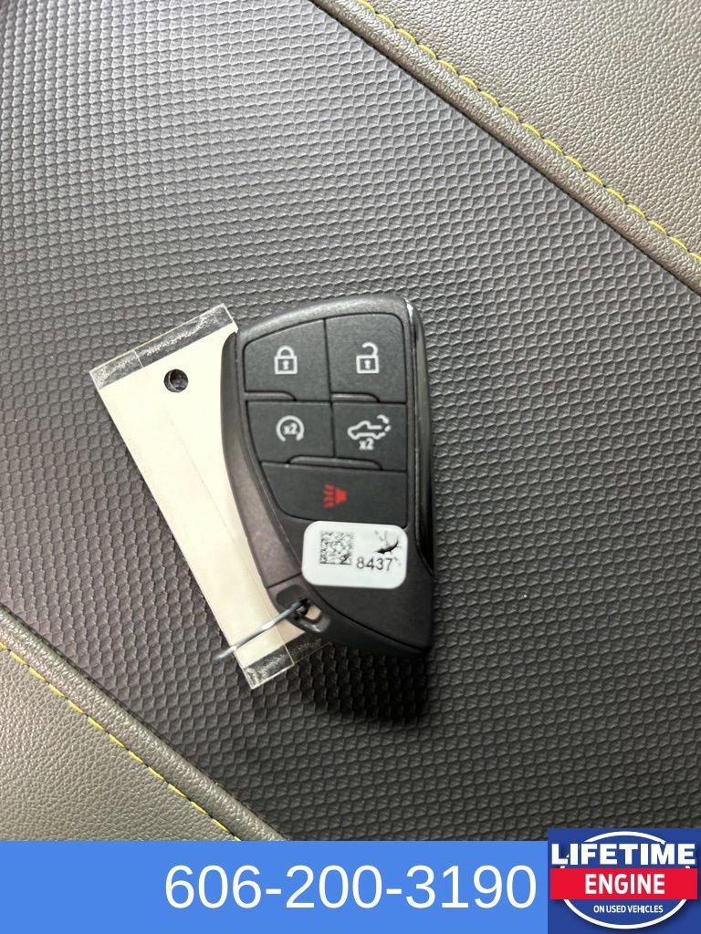 Used 2024 Chevrolet Silverado 2500 ZR2 w/ Technology Package image 31