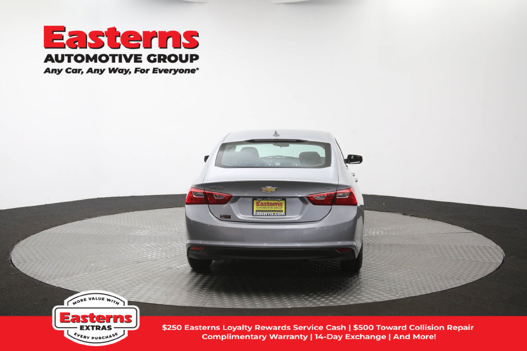 Used 2023 Chevrolet Malibu LT FWD image 37