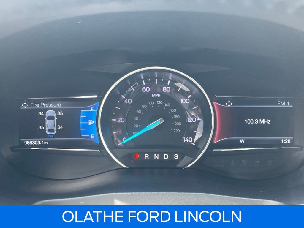 Certified 2019 Ford Explorer XLT w/ Equipment Group 202A AWD/4WD image 19