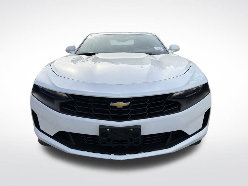Used 2021 Chevrolet Camaro LT RWD image 17