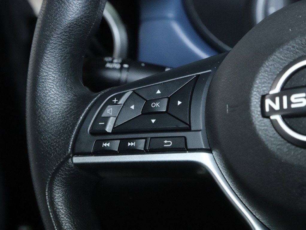 Certified 2025 Nissan Versa SV image 21