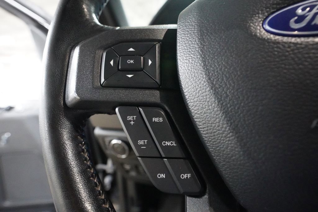Used 2019 Ford F150 XLT w/ Equipment Group 302A Luxury AWD/4WD image 17