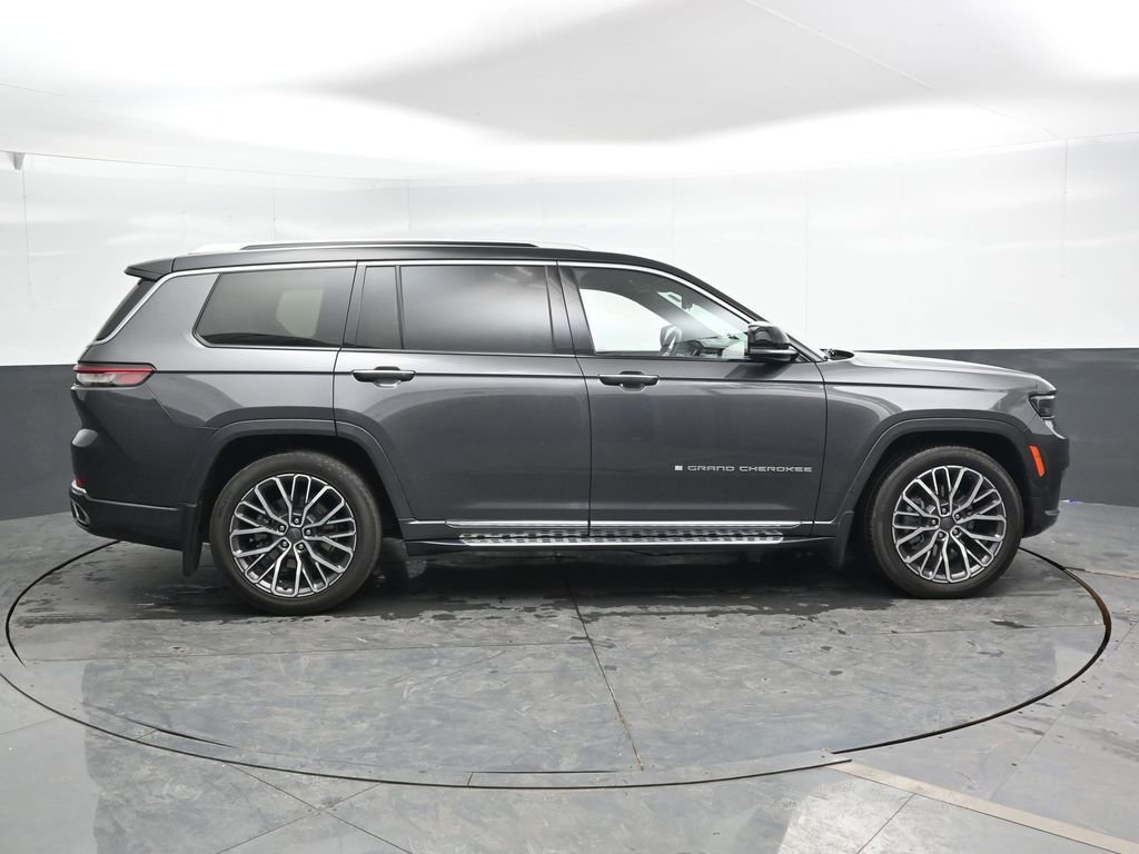 Used 2021 Jeep Grand Cherokee L Summit image 3