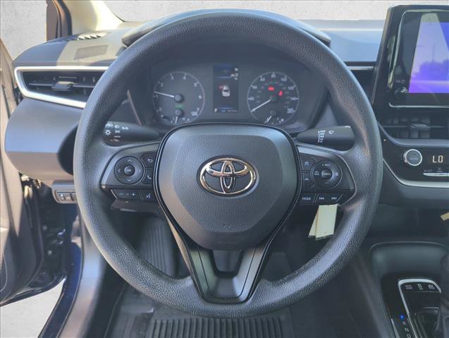 Used 2025 Toyota Corolla LE FWD image 13