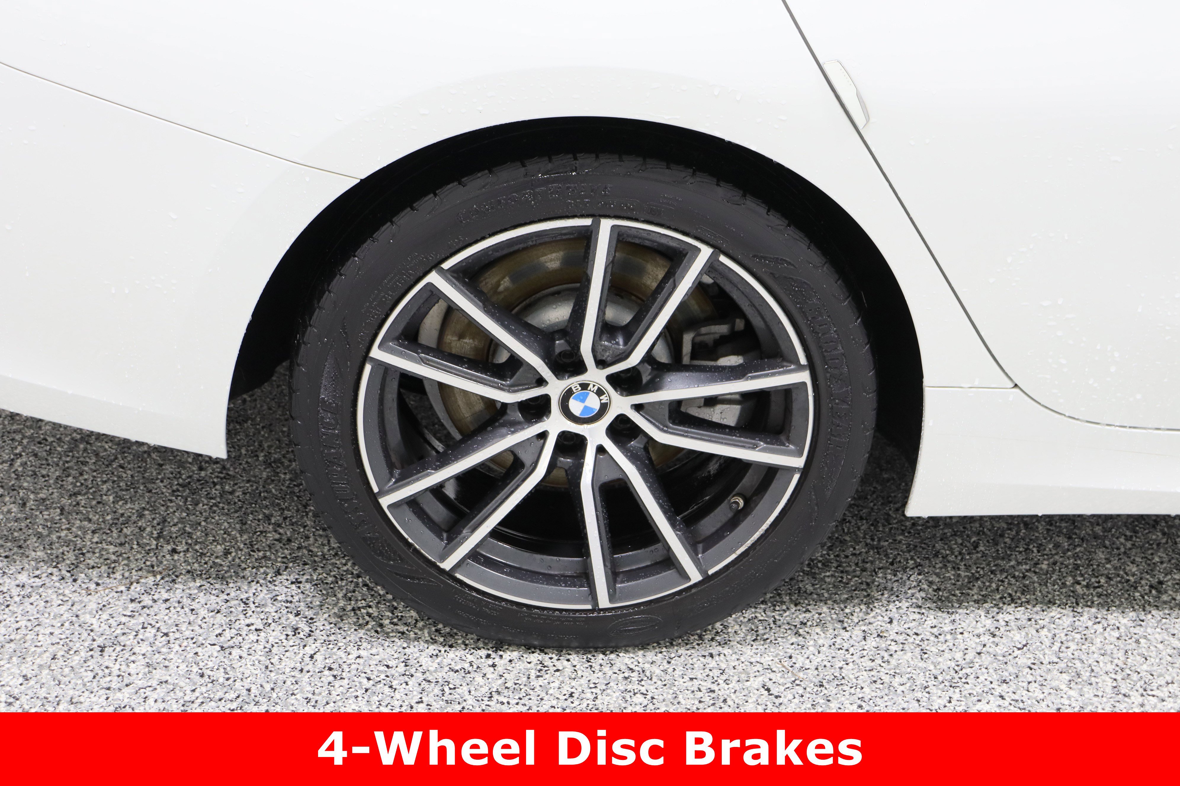 Used 2020 BMW 330i Sedan w/ Premium Package image 6