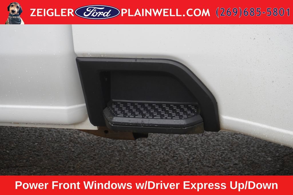 Used 2022 GMC Sierra 3500 Pro w/ Convenience Package RWD image 10