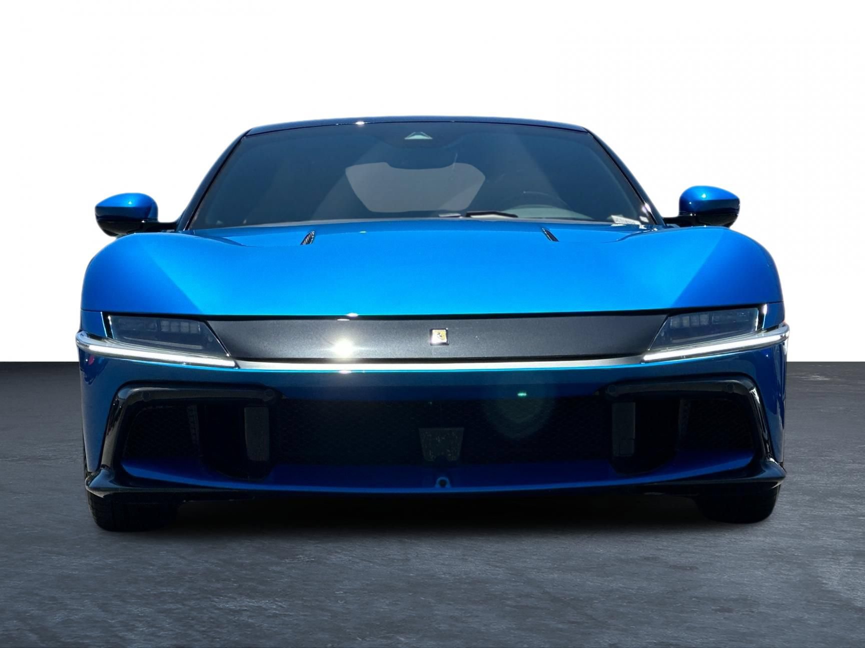Used 2025 Ferrari 12Cilindri RWD image 9