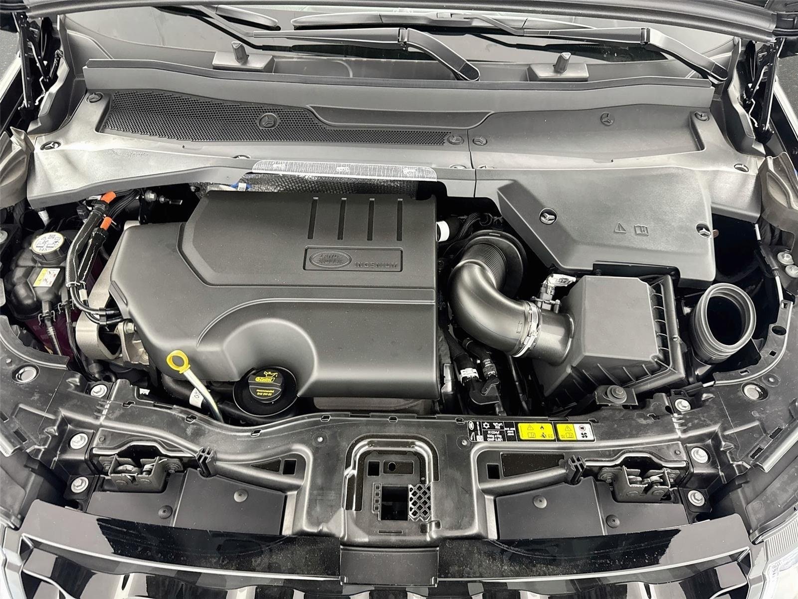 New 2026 Land Rover Discovery Sport Landmark AWD/4WD image 32