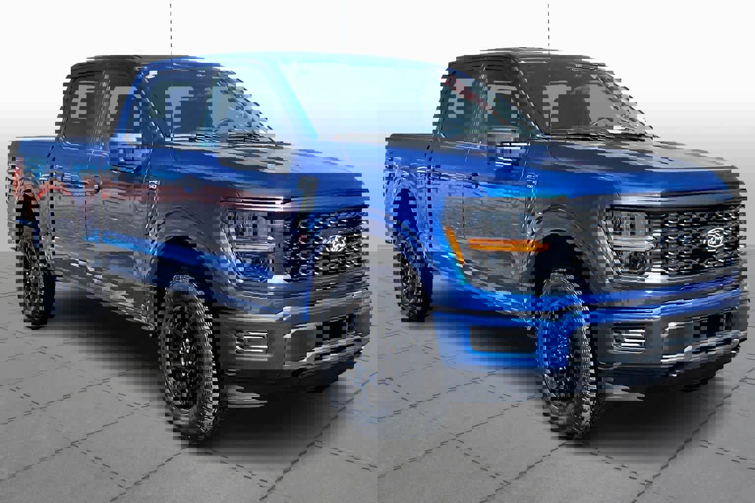 Used 2025 Ford F150 STX image 3