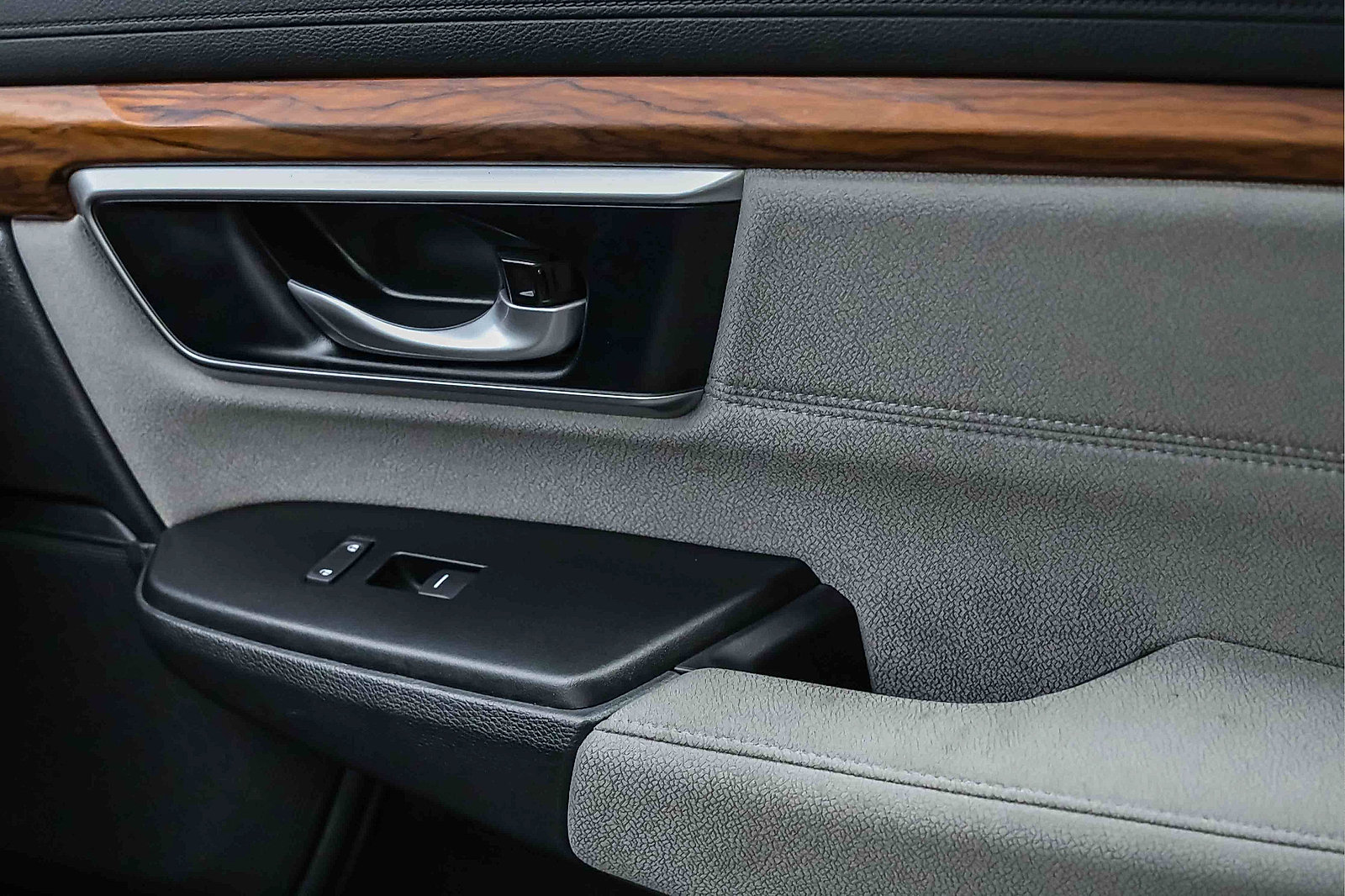 Used 2020 Honda CR-V EX image 15