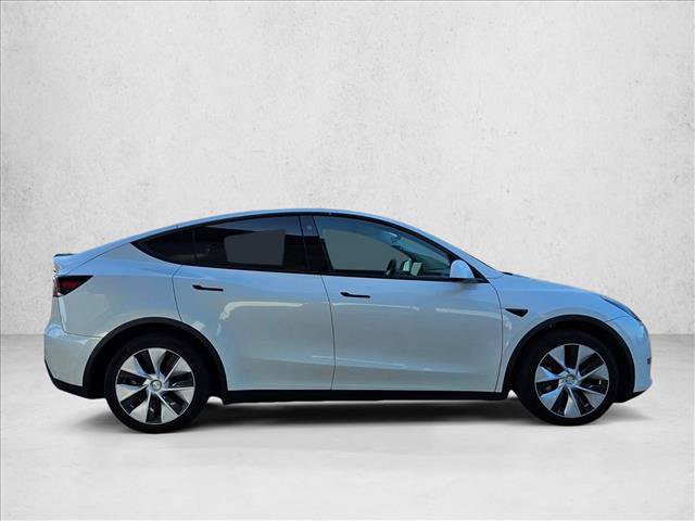 Used 2021 Tesla Model Y Long Range AWD/4WD image 4